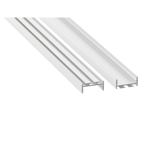 Profil LUMINES typu aria s bílým lakovaným povrchem, 2,02 m